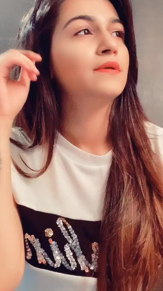 @Riddhi_kacheria❤️👑