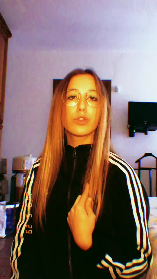 @Sofia🍁