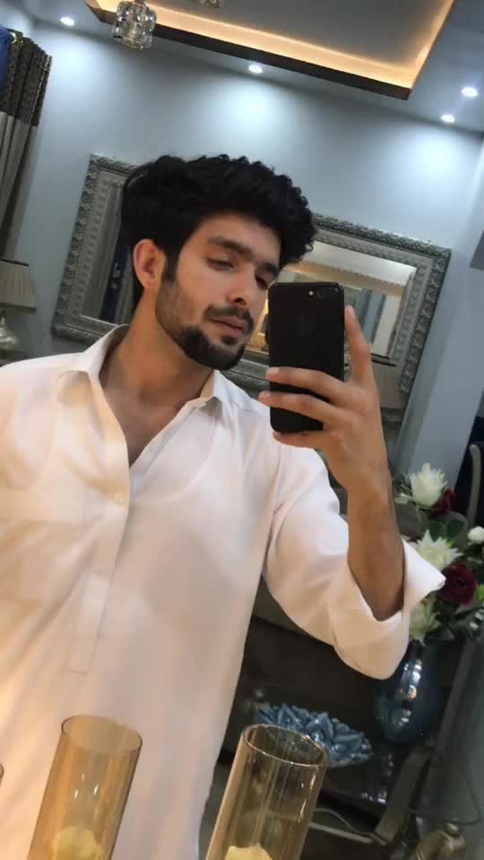 @Fawad Khan🔥