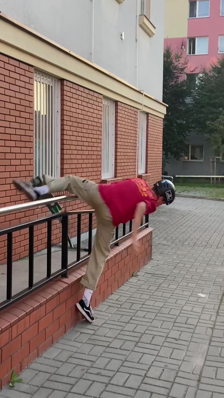 @Bogumil Borkowski