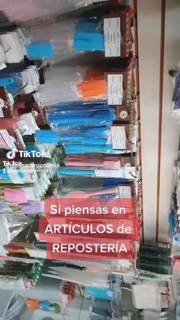 @Alessa Reposteria