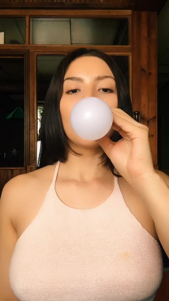 @ashleystephpaz