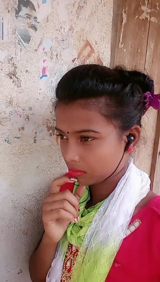 @Mayna Mahata