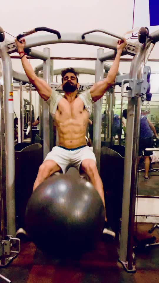 @Beniwalshab