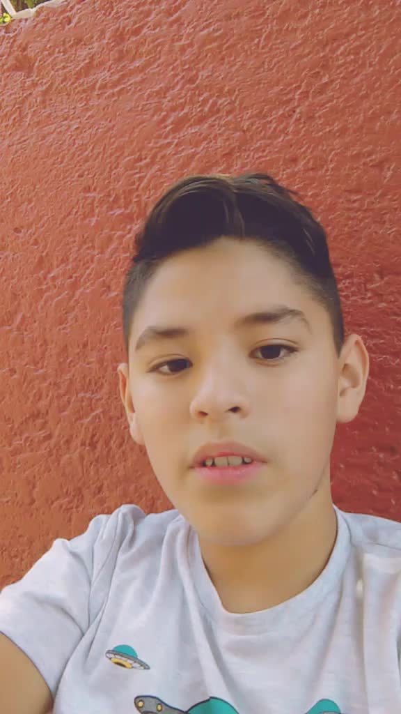@hola soy adir
