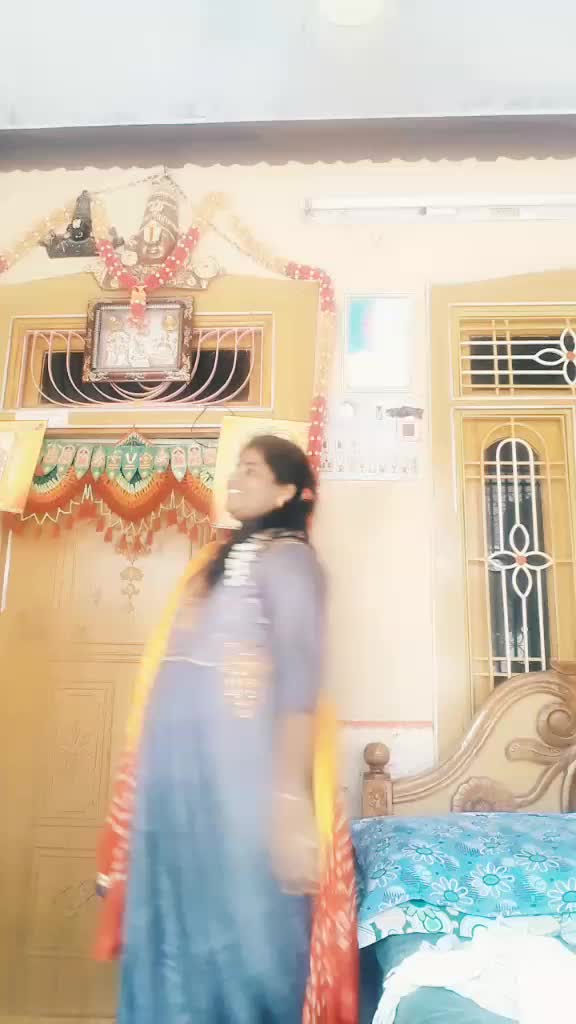 @Rowdy pilla Prashu๐