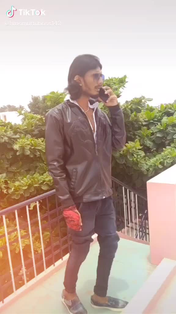 @HMS Muttu B&oslash;ss Fans