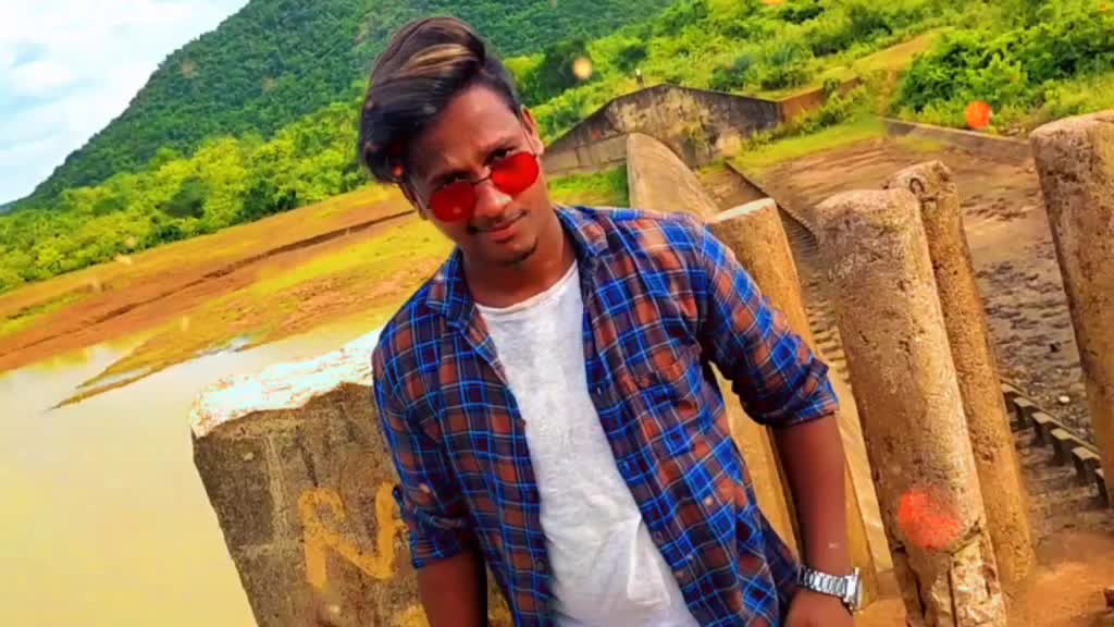 @Tophan nayak