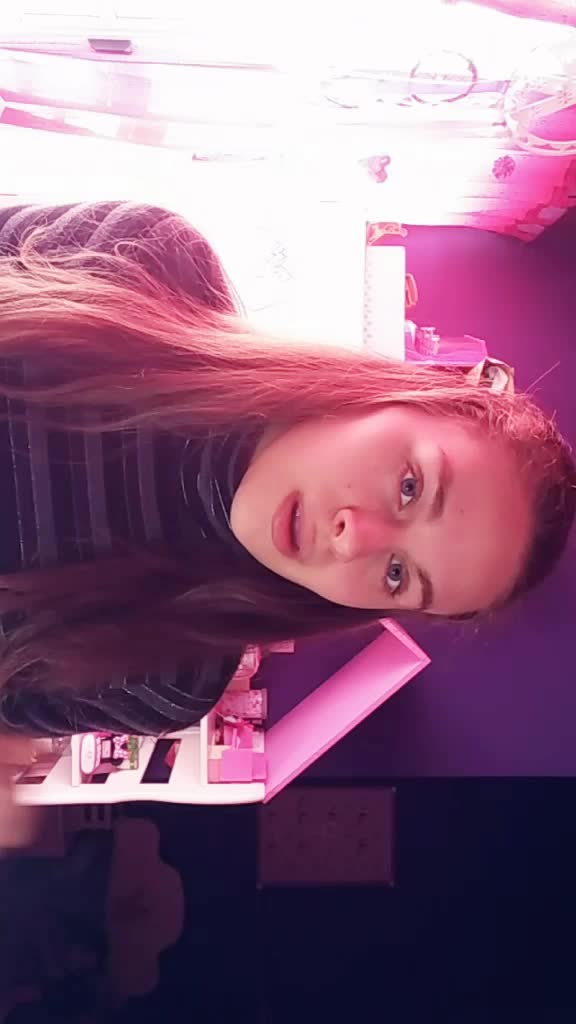 @Cammi🌙️
