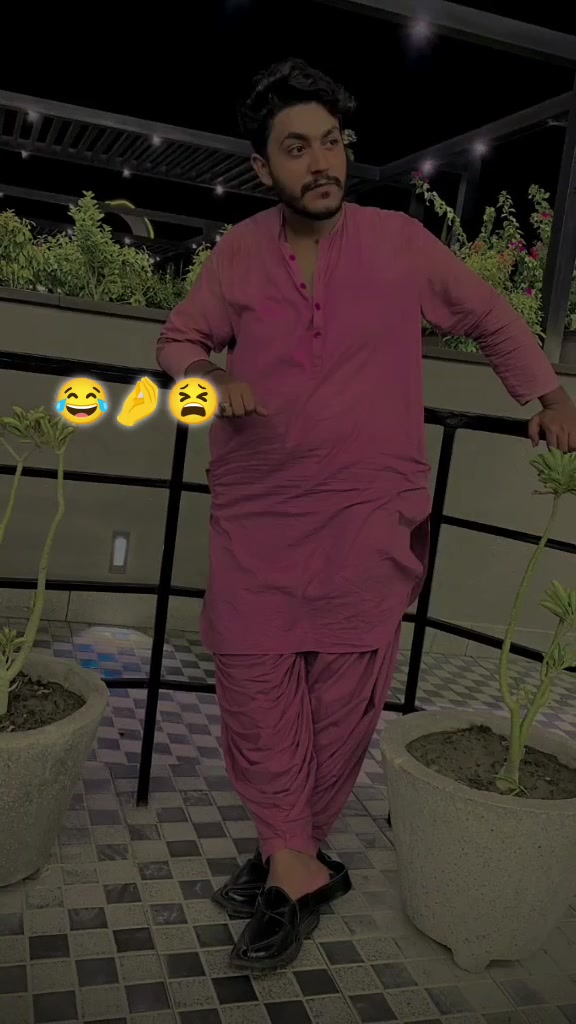 @𝐒 𝐡 𝐚 𝐳 𝐳 𝐲  &hearts;‿&hearts;