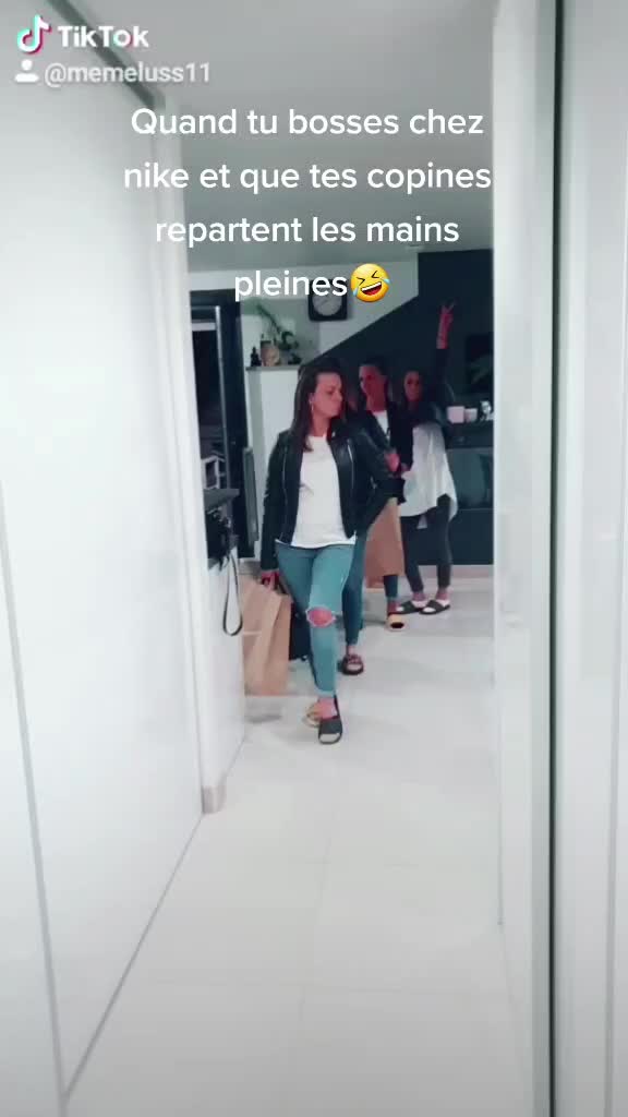 @memeluss
