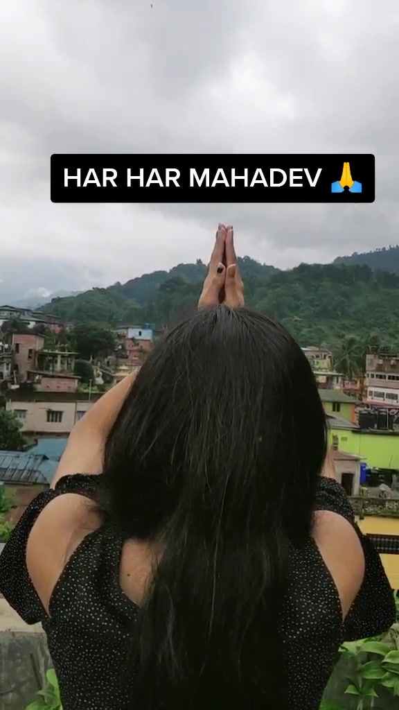 @ANANYA💃