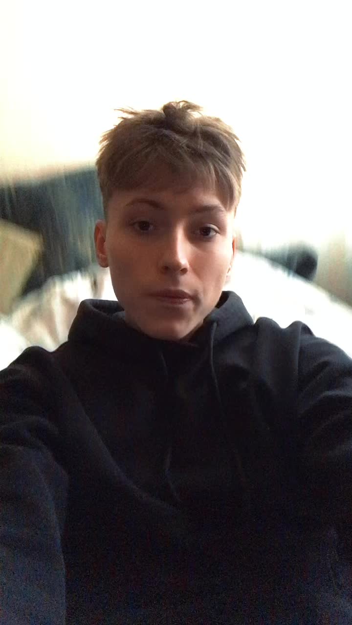 @ʙᴏɴᴅᴀʀᴄʜᴜᴋ