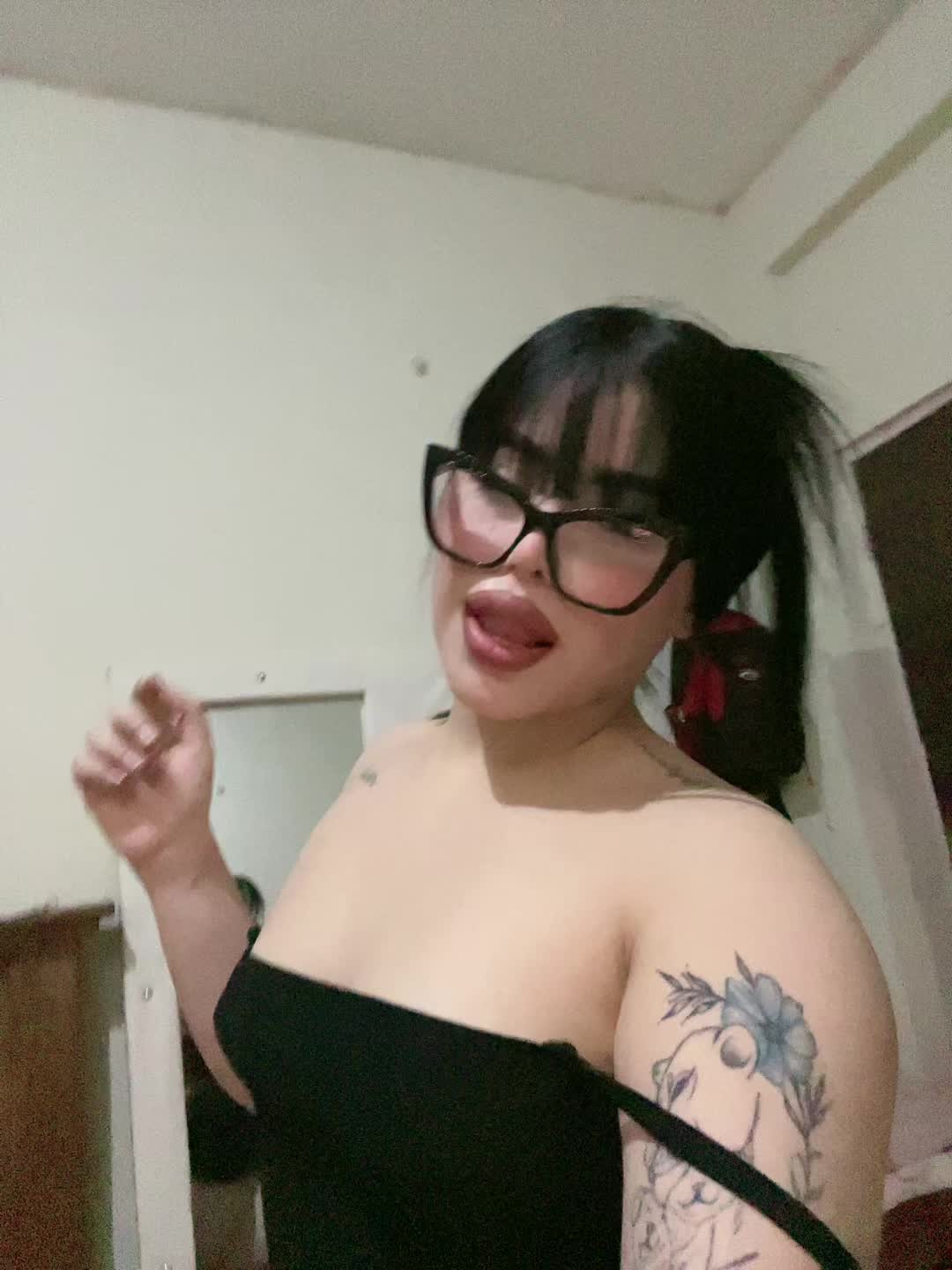 @Mari&oacute;n Cristina