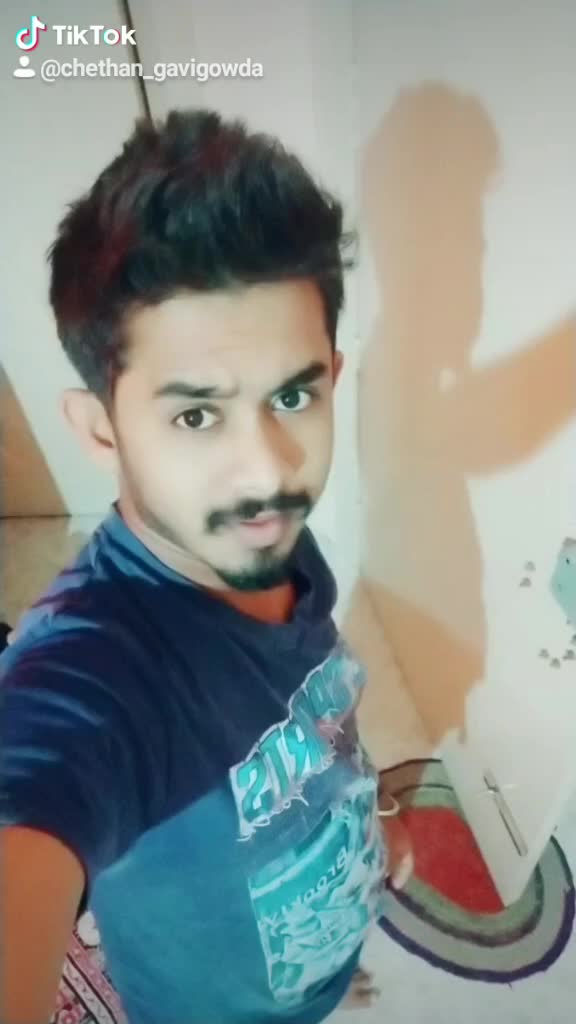 @💛ಕನ್ನಡಿಗ❤