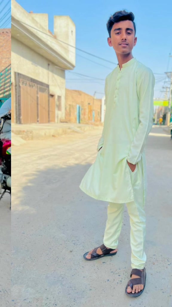 @RANA NUMAN Army 🇵🇰