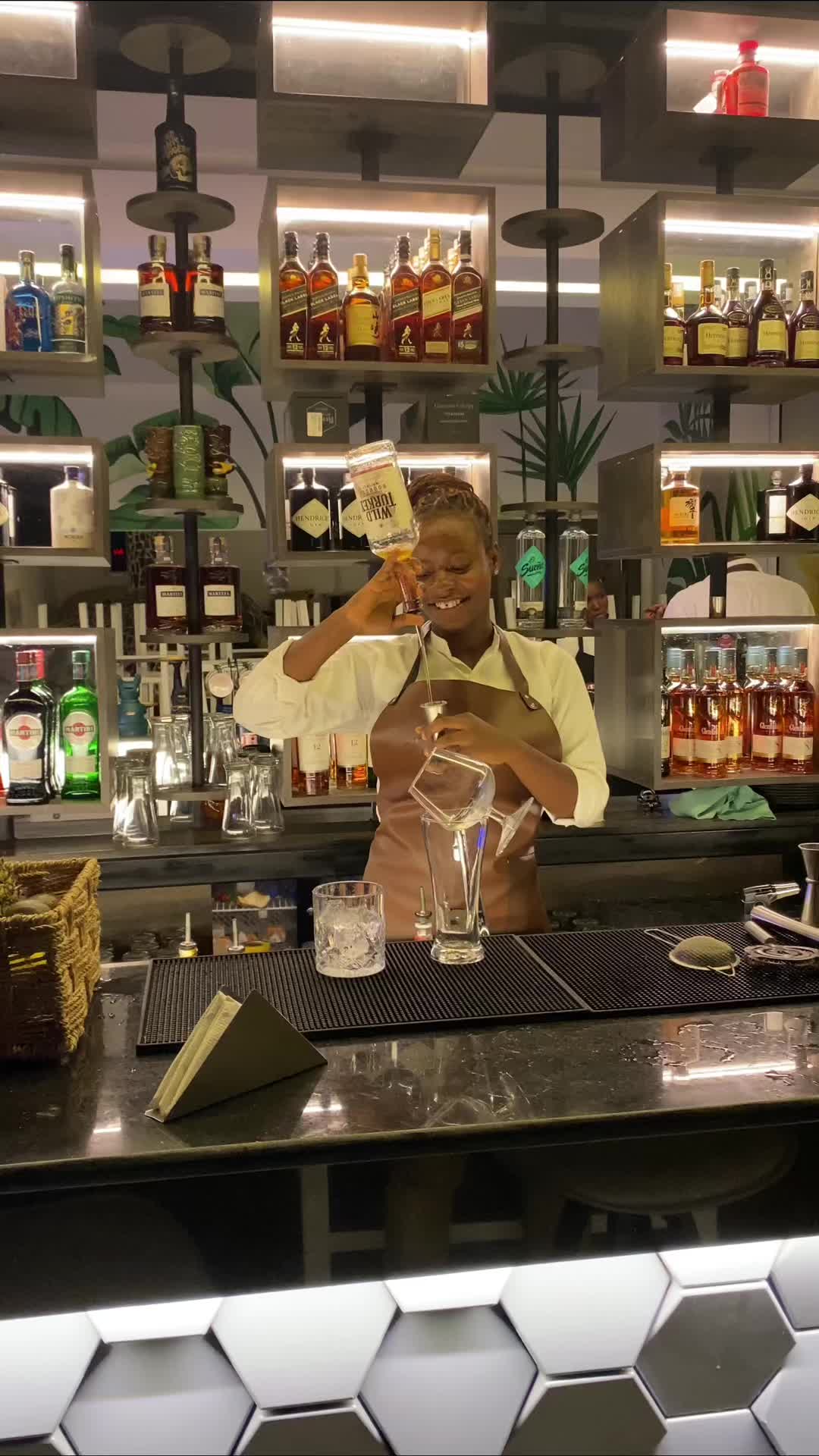 @cocktailgoddessbyroa