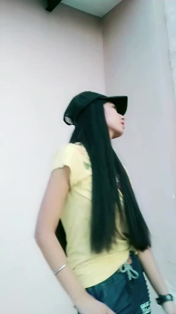 @👑shwëtä💝häñdä🔥