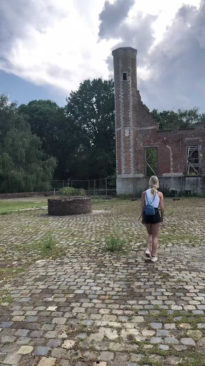 @kelseyschuermans