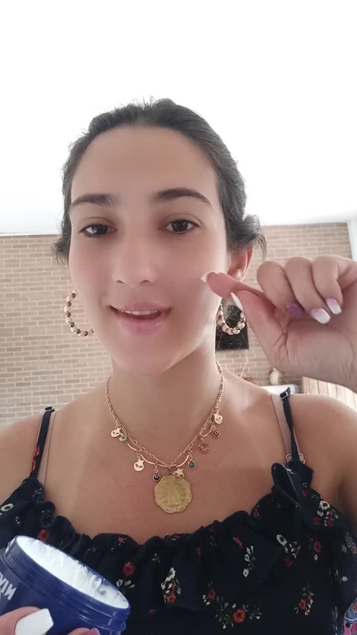 @Micheecs
