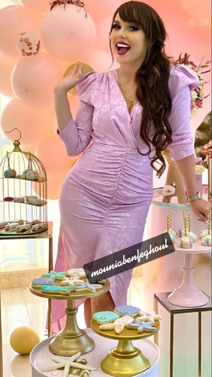 @Mounia benfeghoul