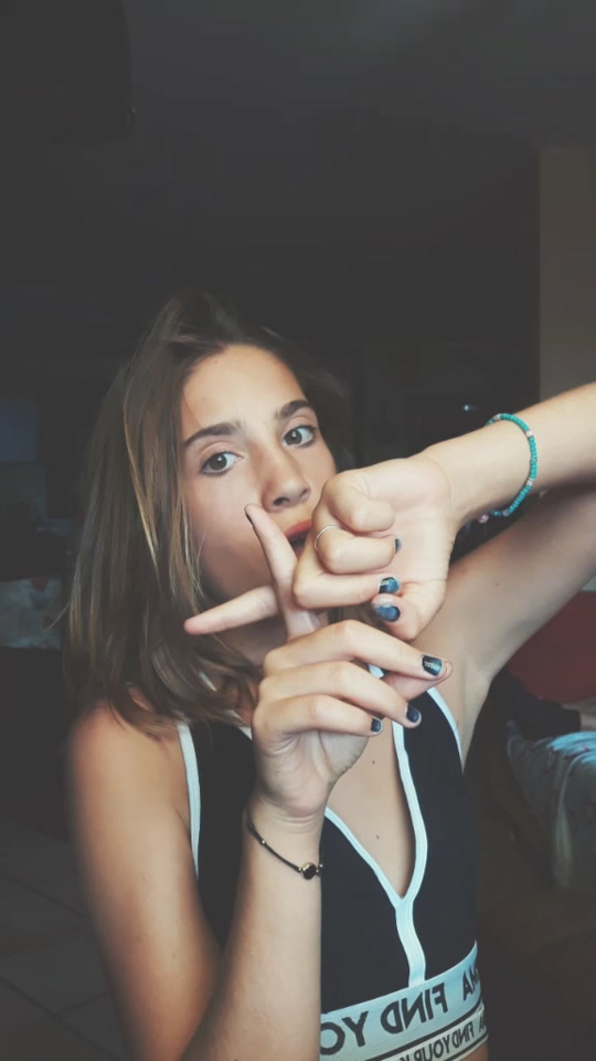 @anita