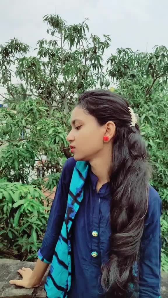 @👑Ruhi👑