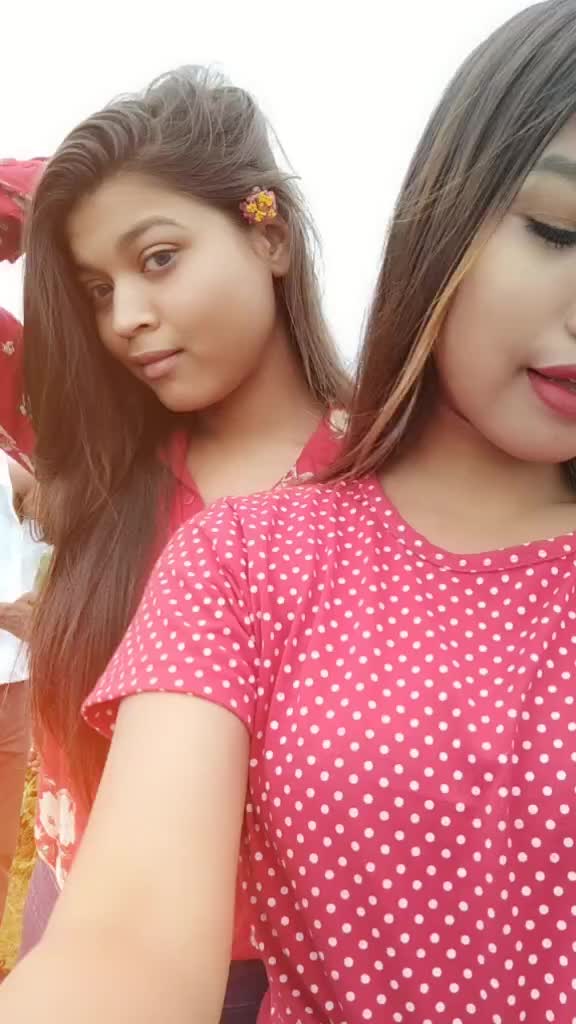 @Mona Lisha