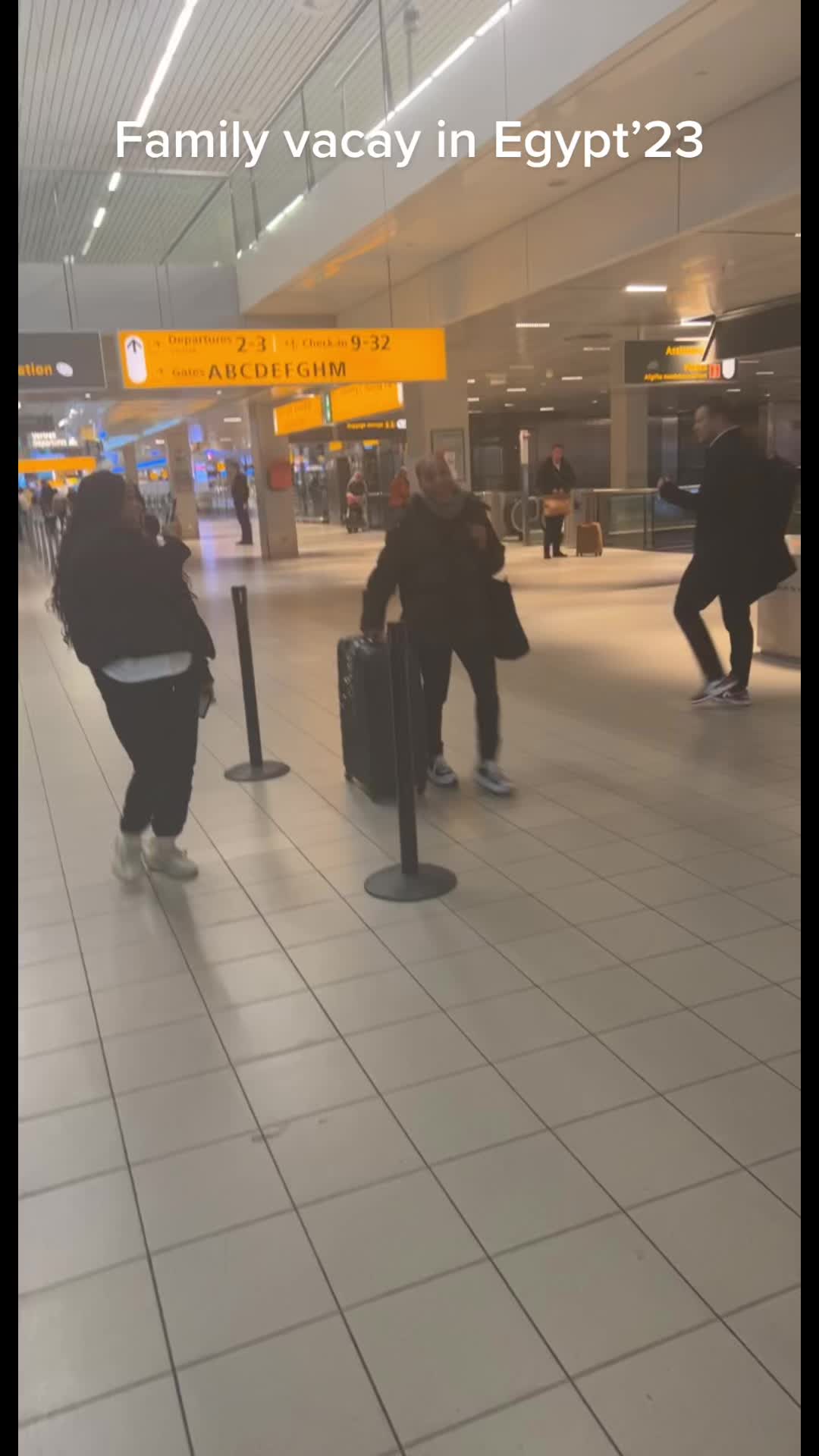 @VanneJ18