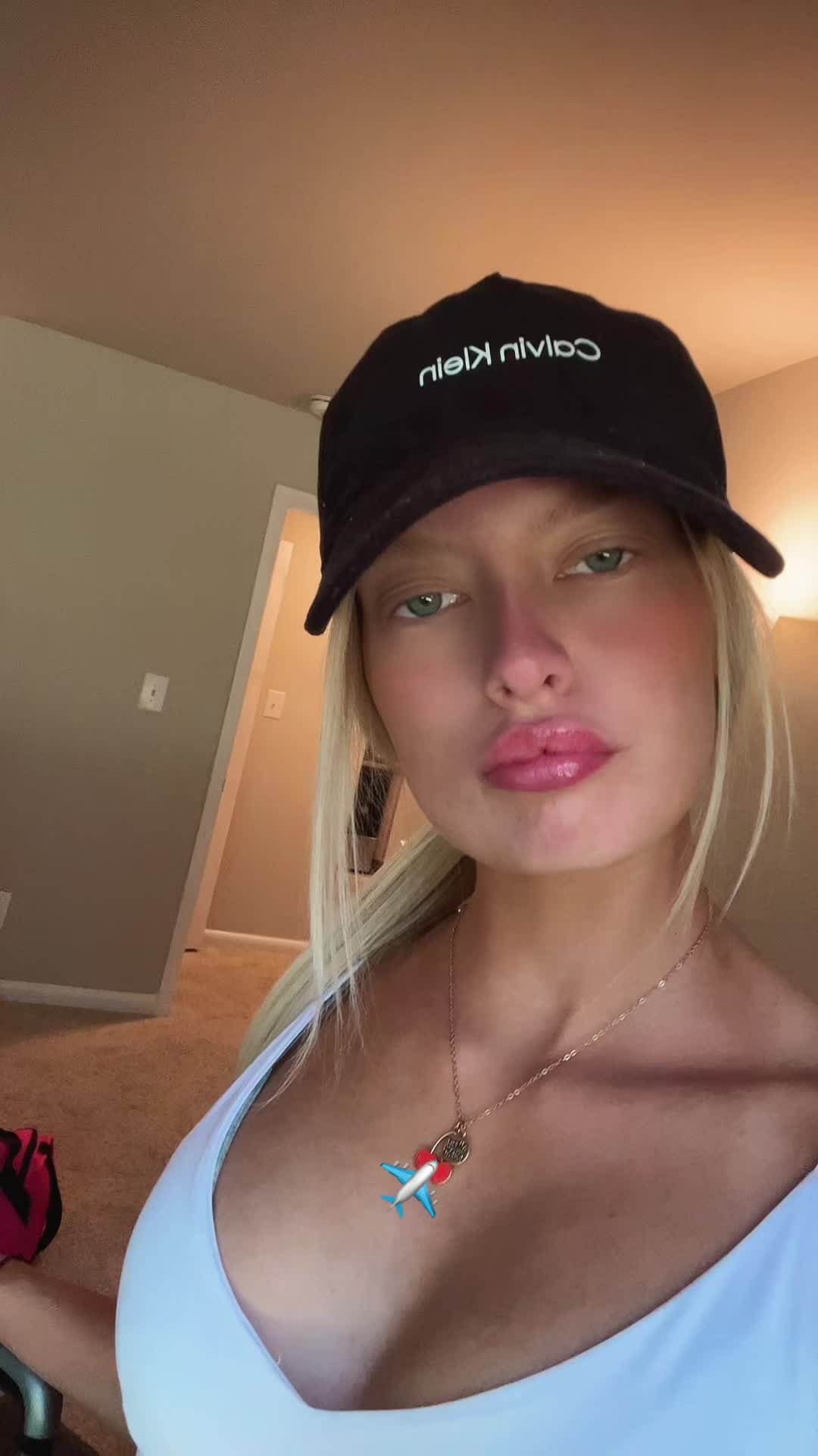 @Andjela