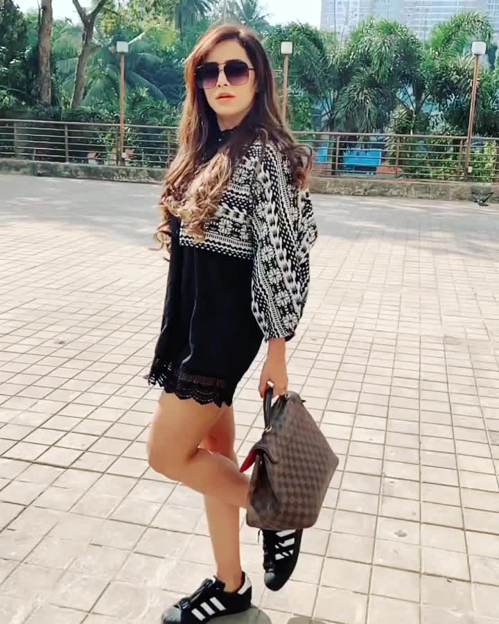 @Angela Krislinzki
