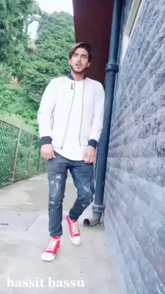 @Mr_Bassu_07