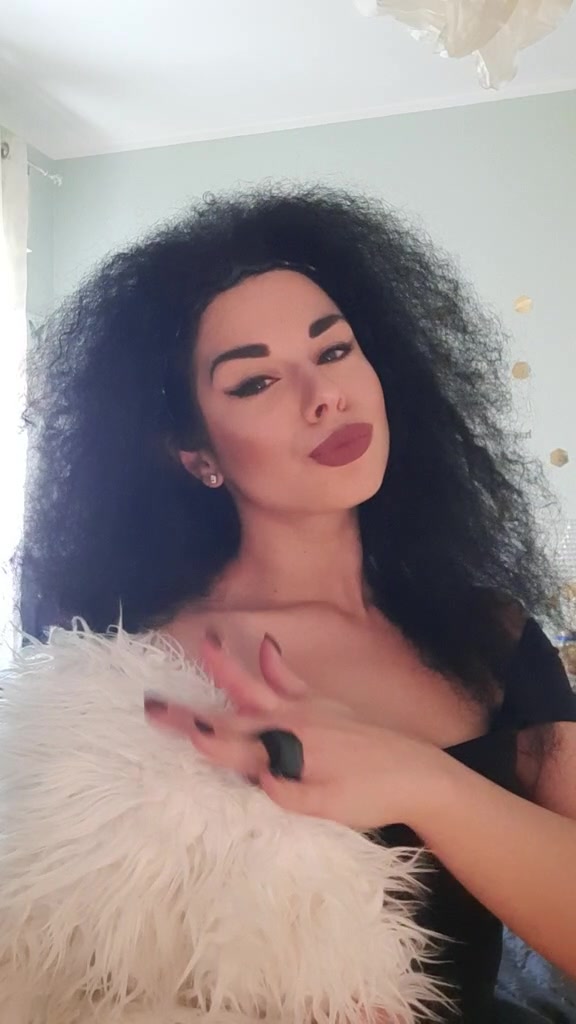 @Franzy_creations