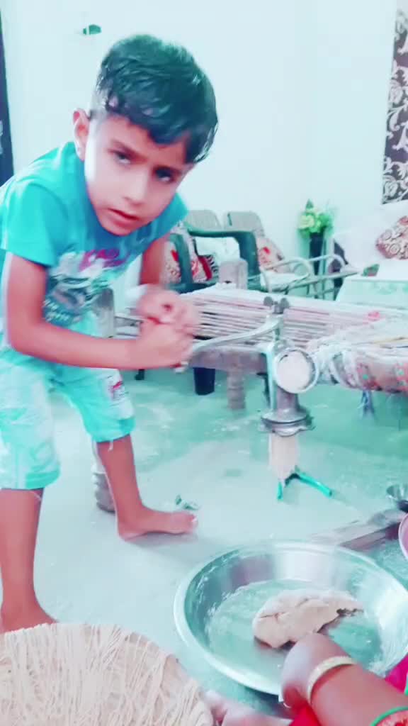 @ਦੁਨੀਆ ਫੈਨ ੲ ਯਾਰਾ ਦੀ