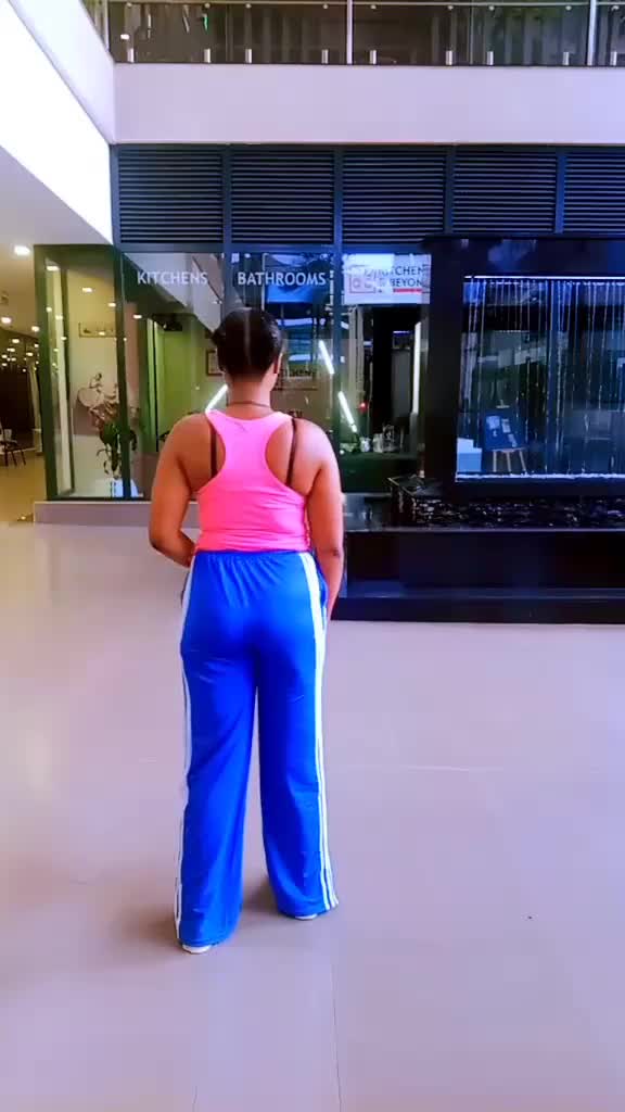 @Fashionable Dee 🥰