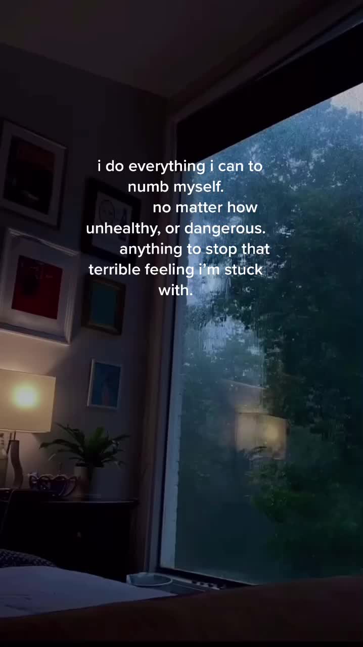 @<3