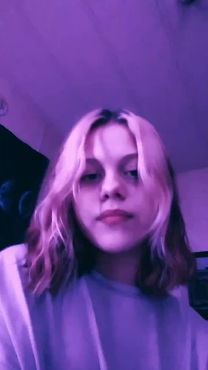@<3
