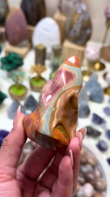 @Beyond the Mood | Crystals