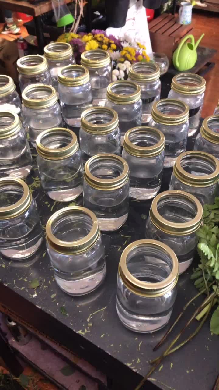 @LooLooGlass