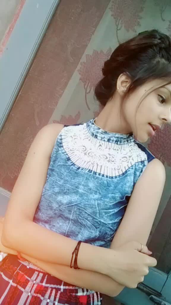 @Aashi💫