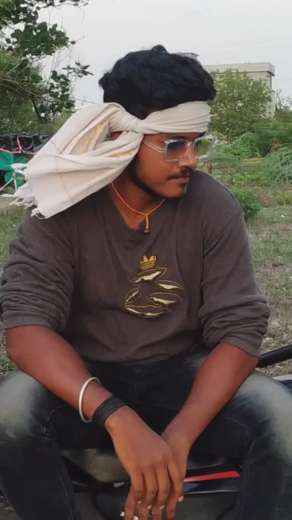 @Vishal_Tiwari