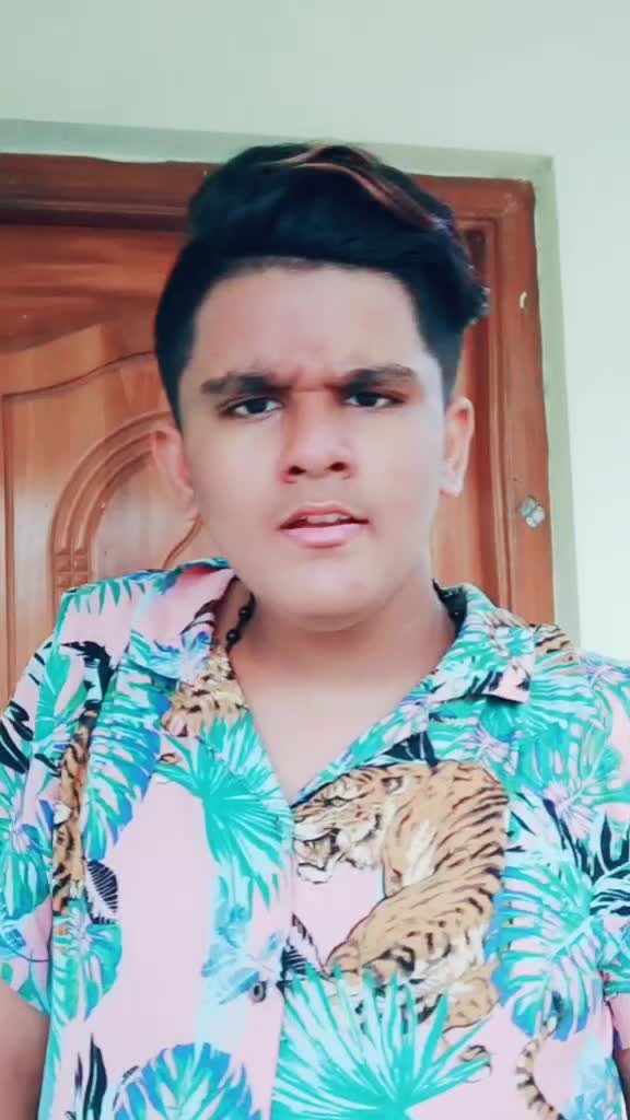 @👑Sadiq Sandy👑
