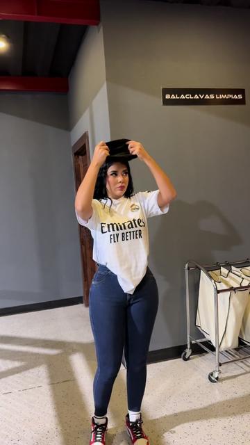 @Mayra samano 🐰🖤