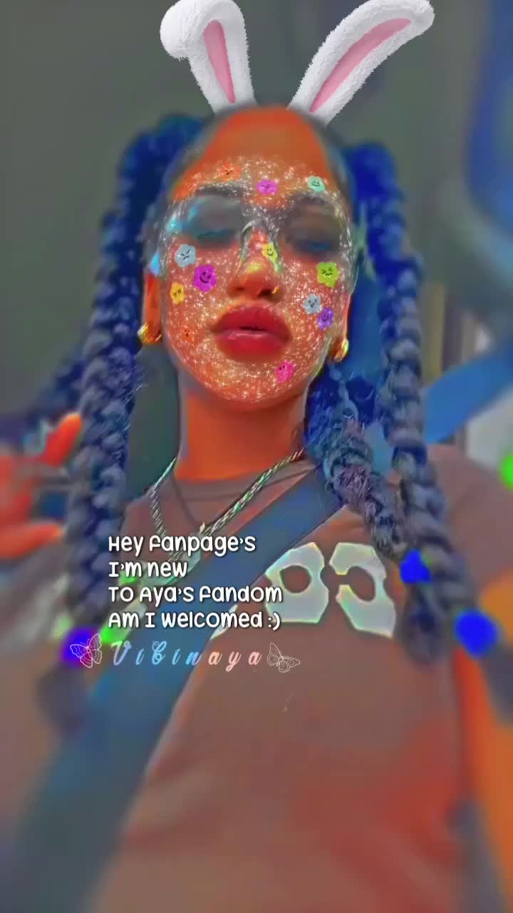 @Aya hasn’t noticed !