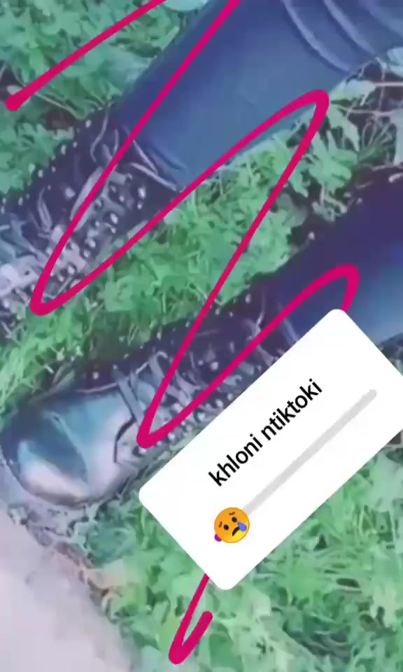 @M&auml;&ntilde; W&auml;L&auml;