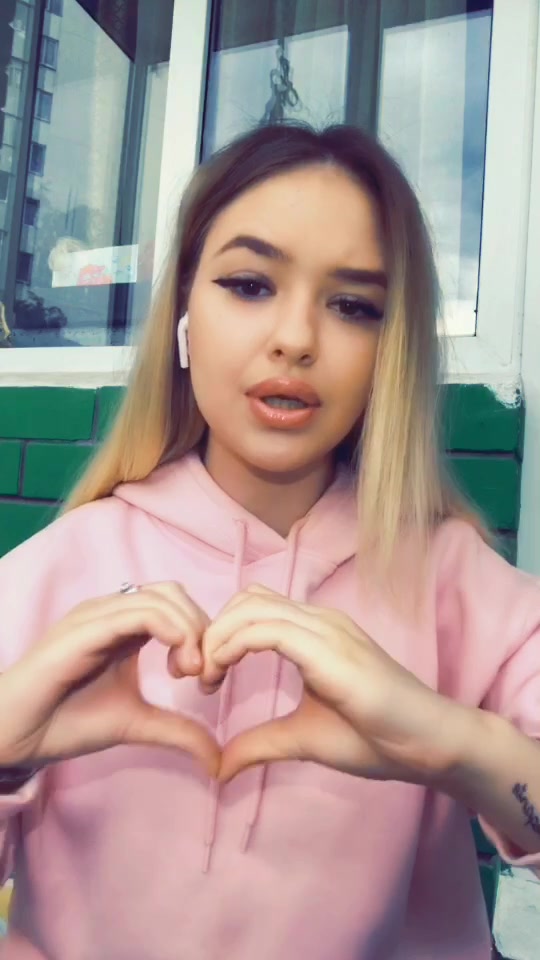 @Sofia