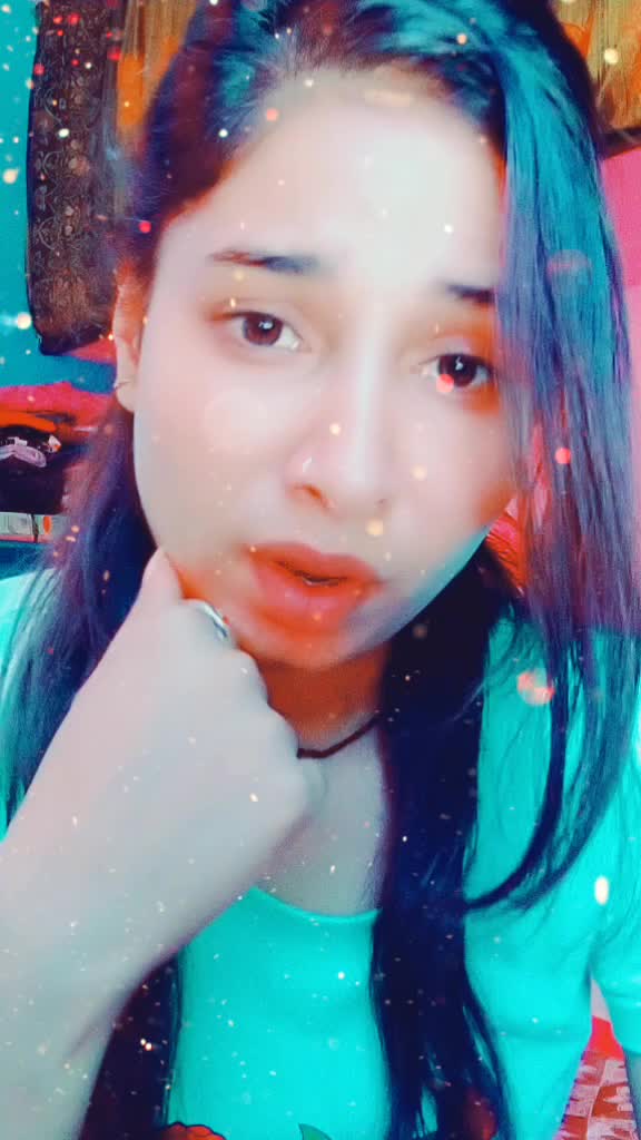 @PriyaKashyap36