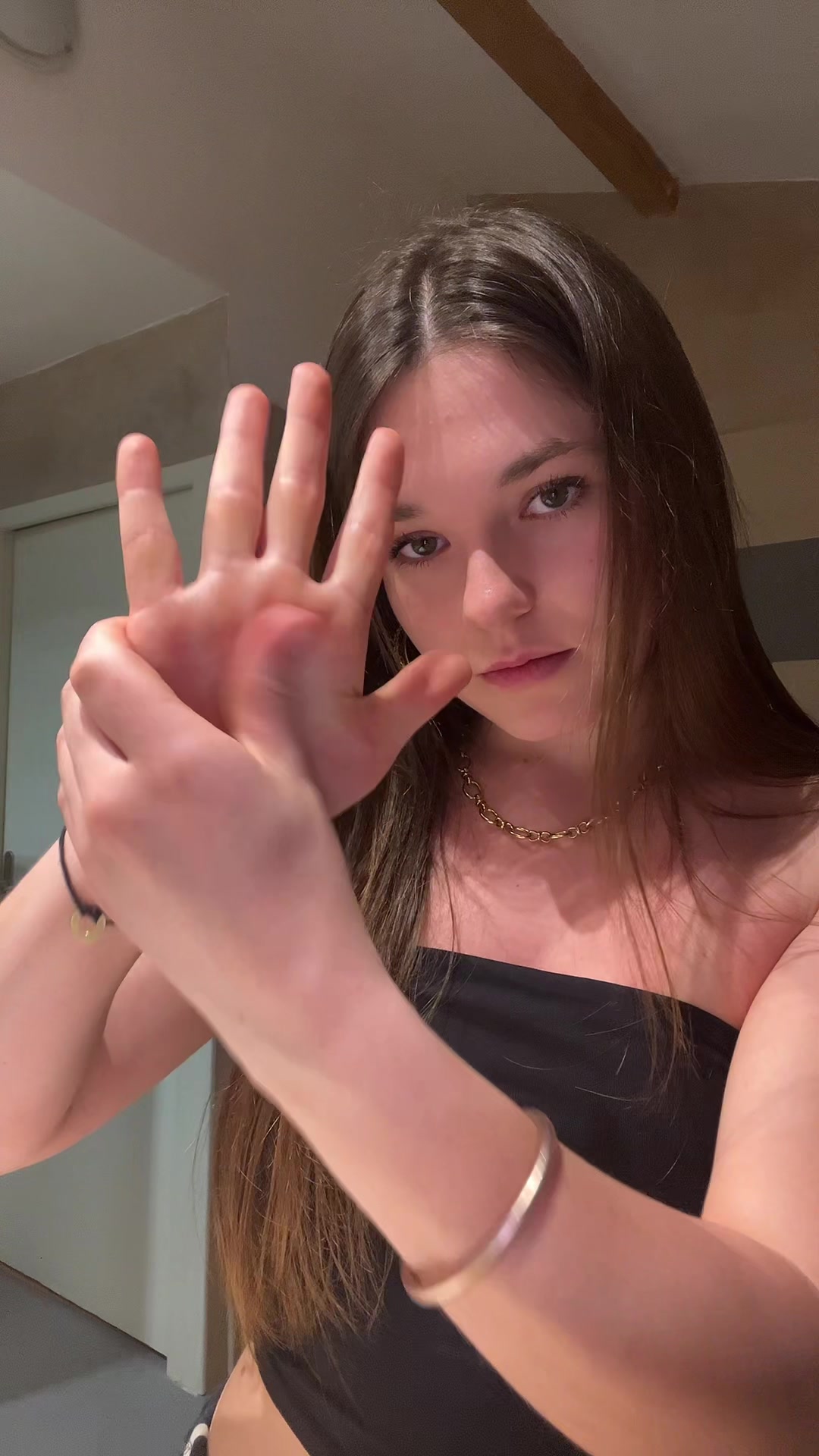 @Clara