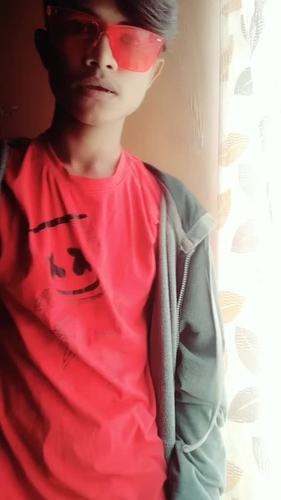 @꧁cяคzყ Ъσყ d¡łłu༒꧂