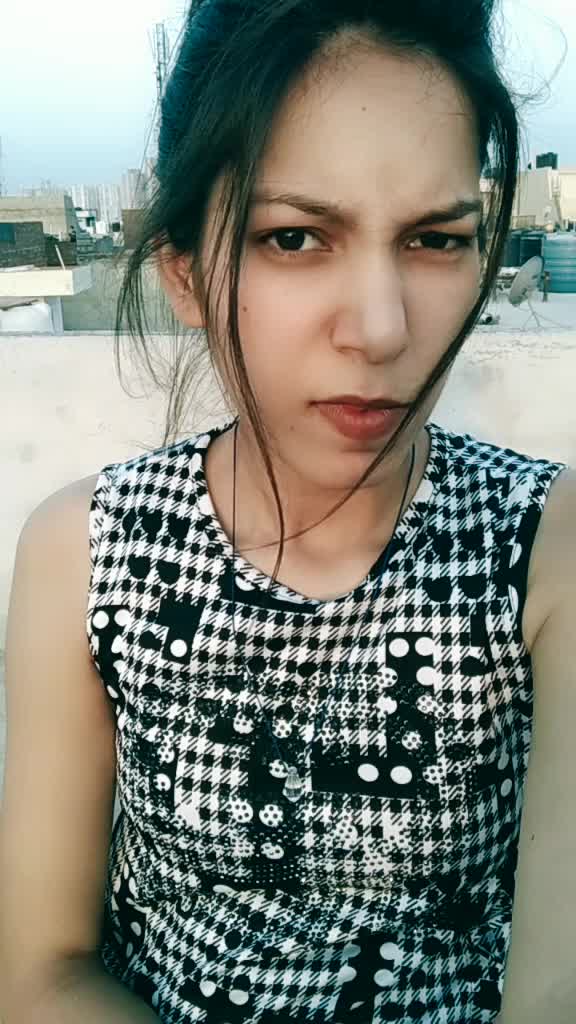 @ISHIKA_ITIKA😈